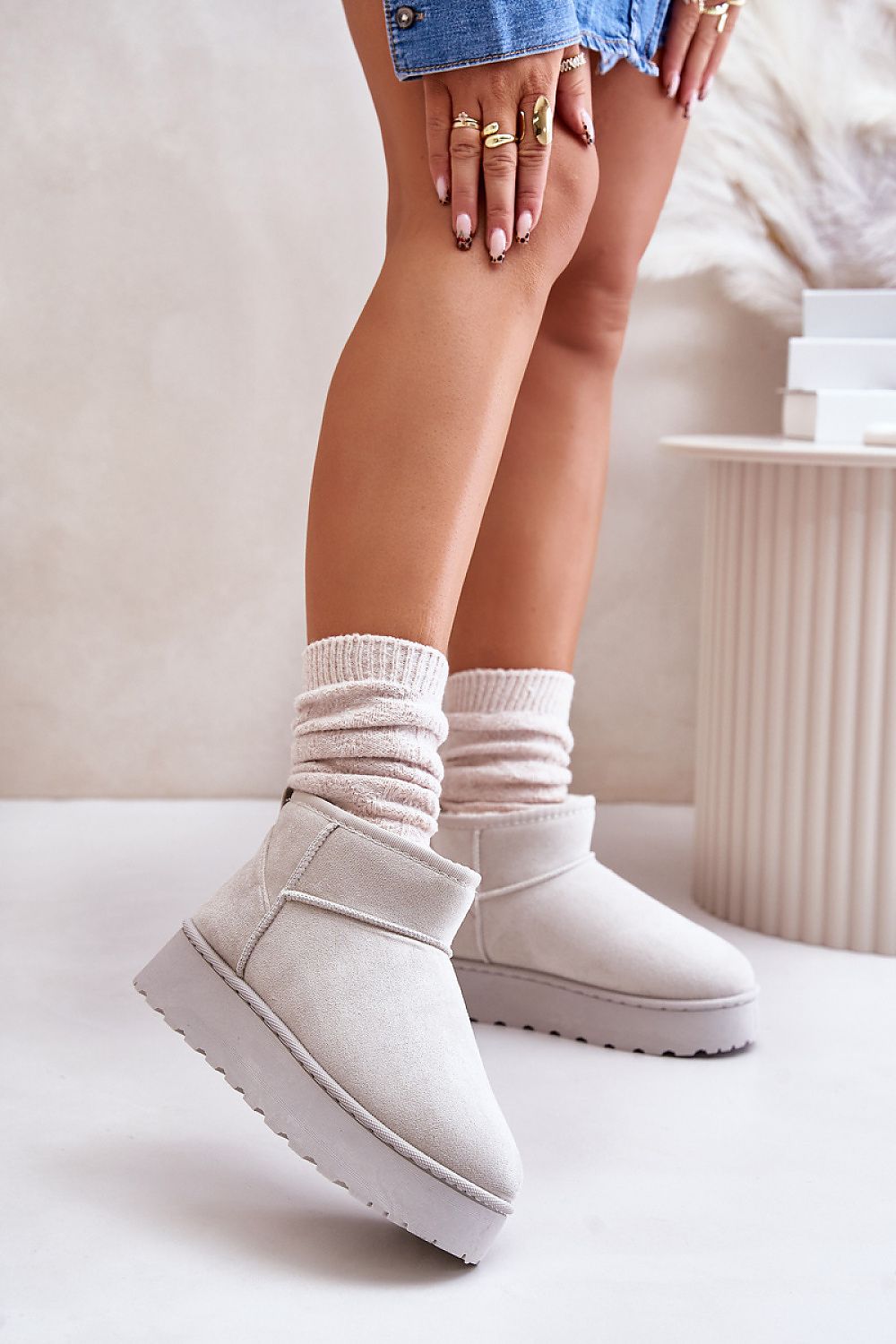 Moon boots model 203563 Step in style