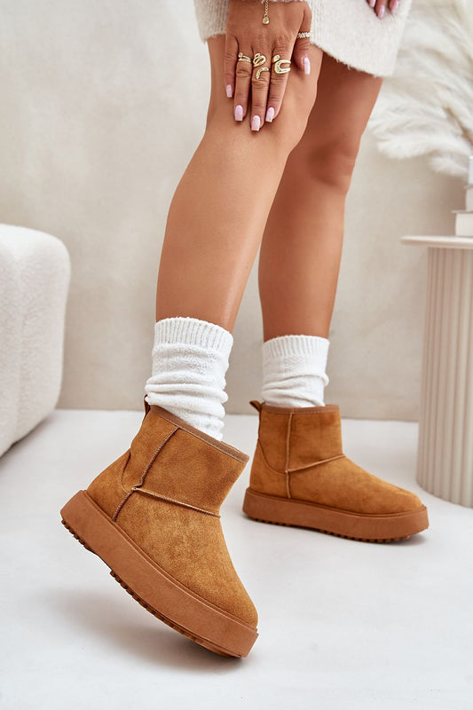 Moon boots model 202642 Step in style