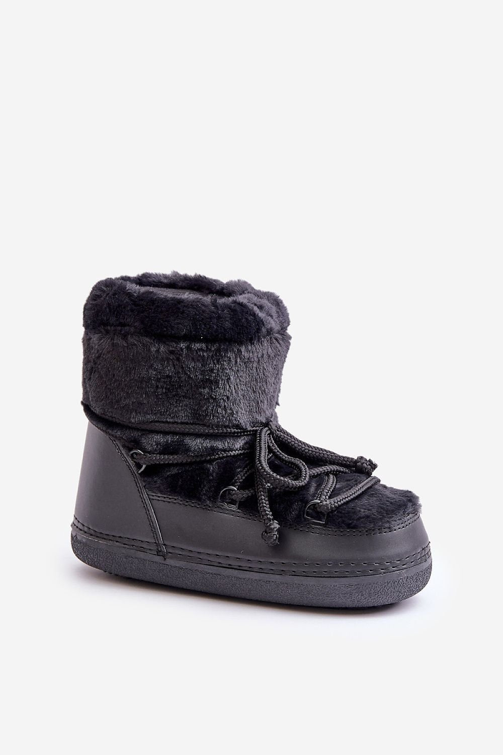 Moon boots model 203552 Step in style