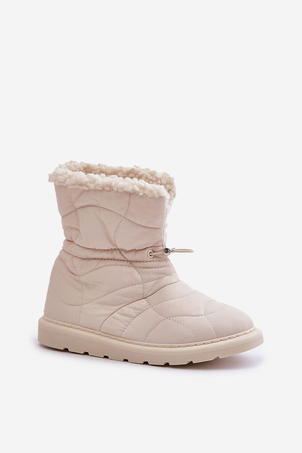 Moon boots model 203581 Step in style