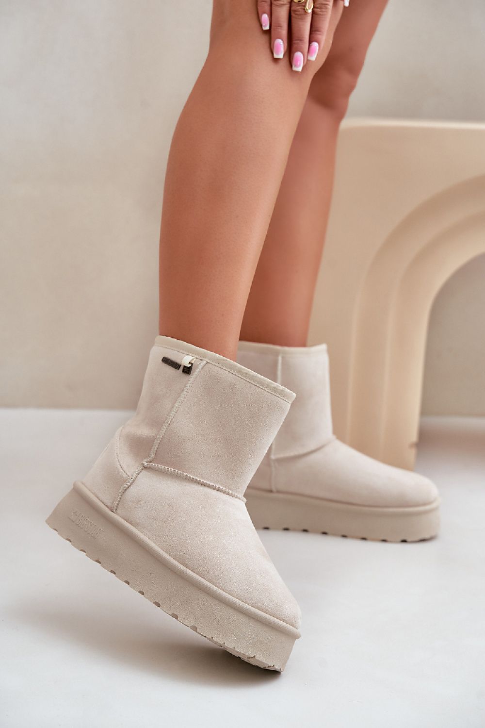 Moon boots model 203576 Step in style