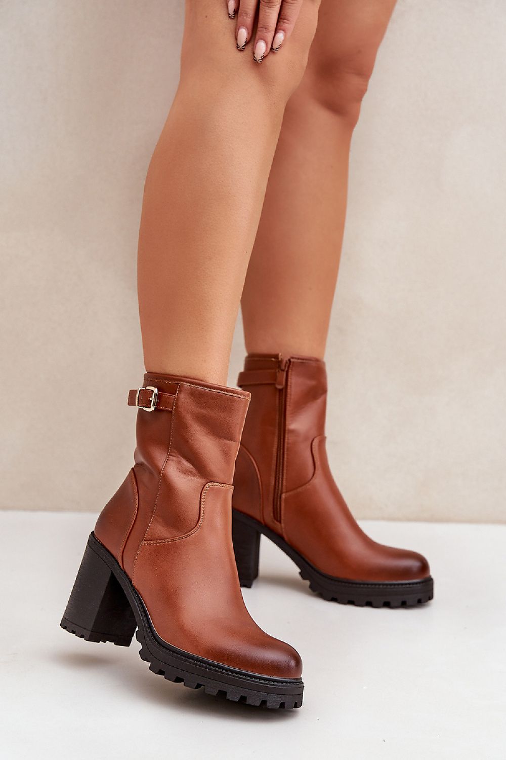 Botine cu toc model 204674 Step in style