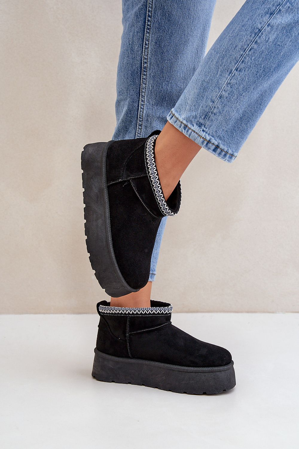 Moon boots model 204887 Step in style