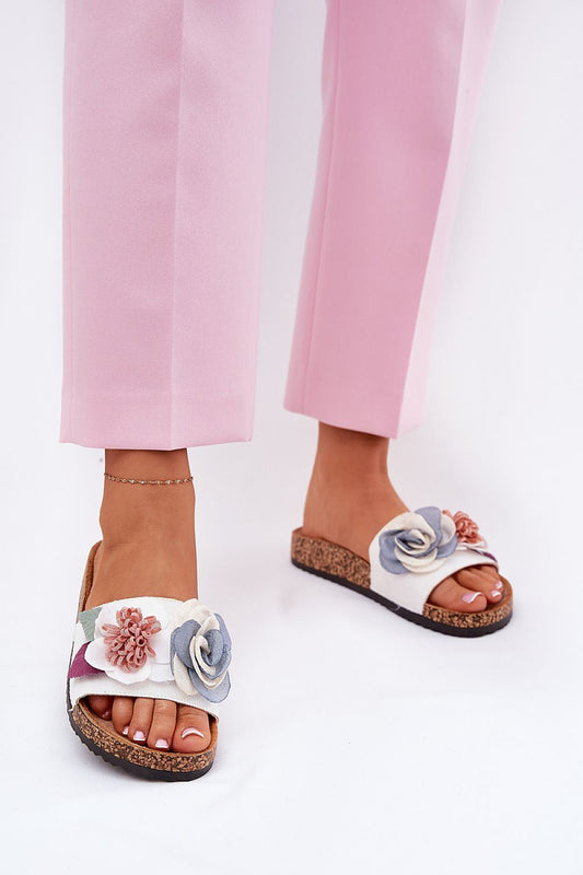  Şlapi model 209933 Step in style 