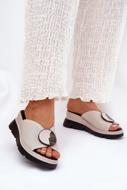  Şlapi model 211673 Step in style 