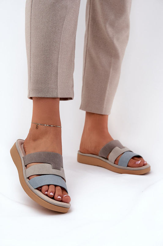  Şlapi model 211689 Step in style 