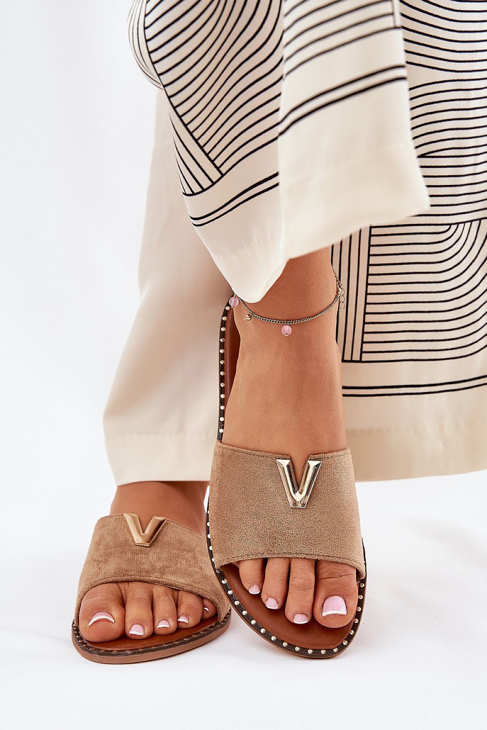  Şlapi model 211712 Step in style 