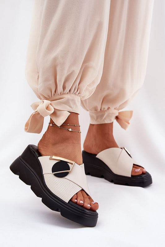  Şlapi model 212347 Step in style 
