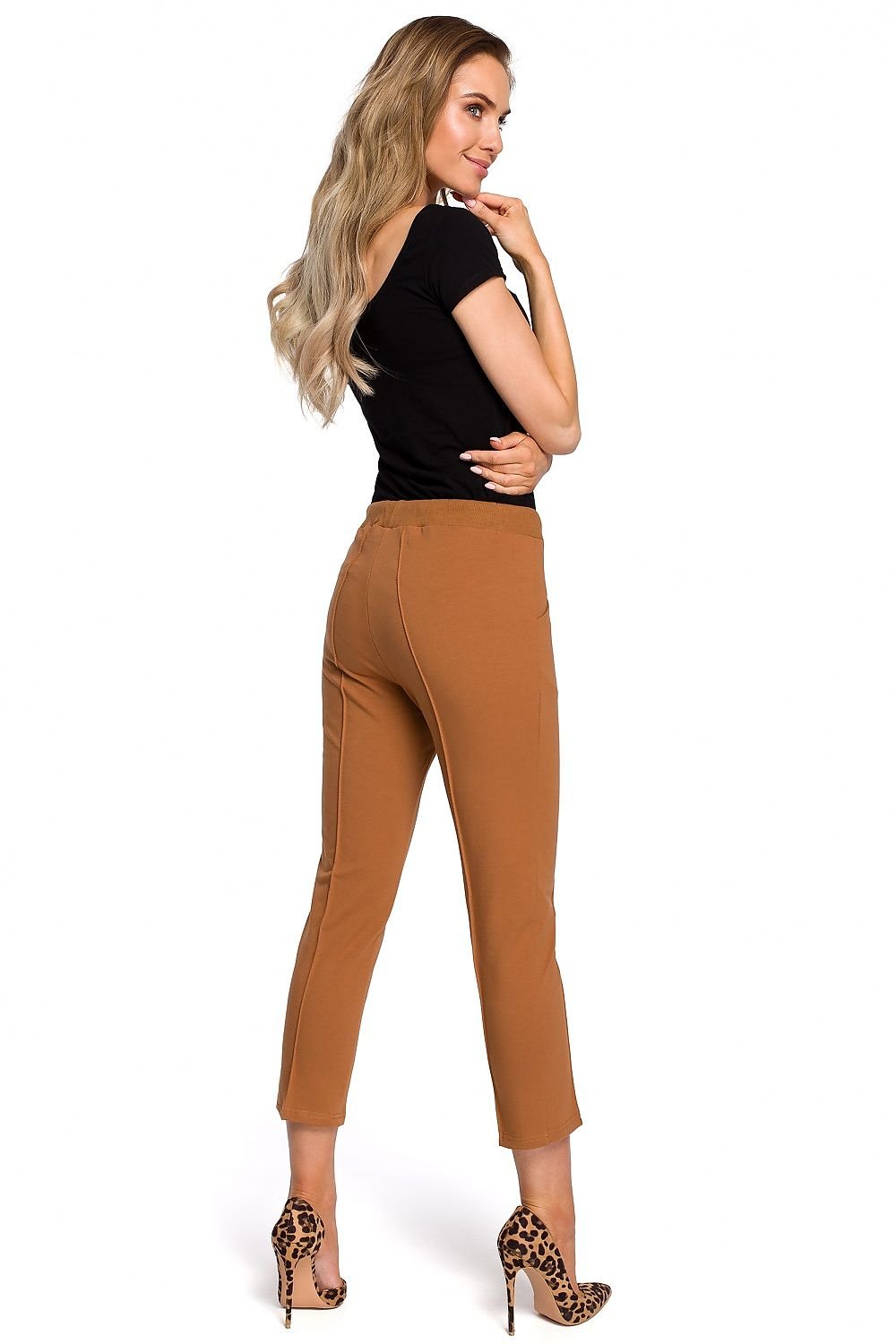 Pantaloni de damă model 127521 Moe