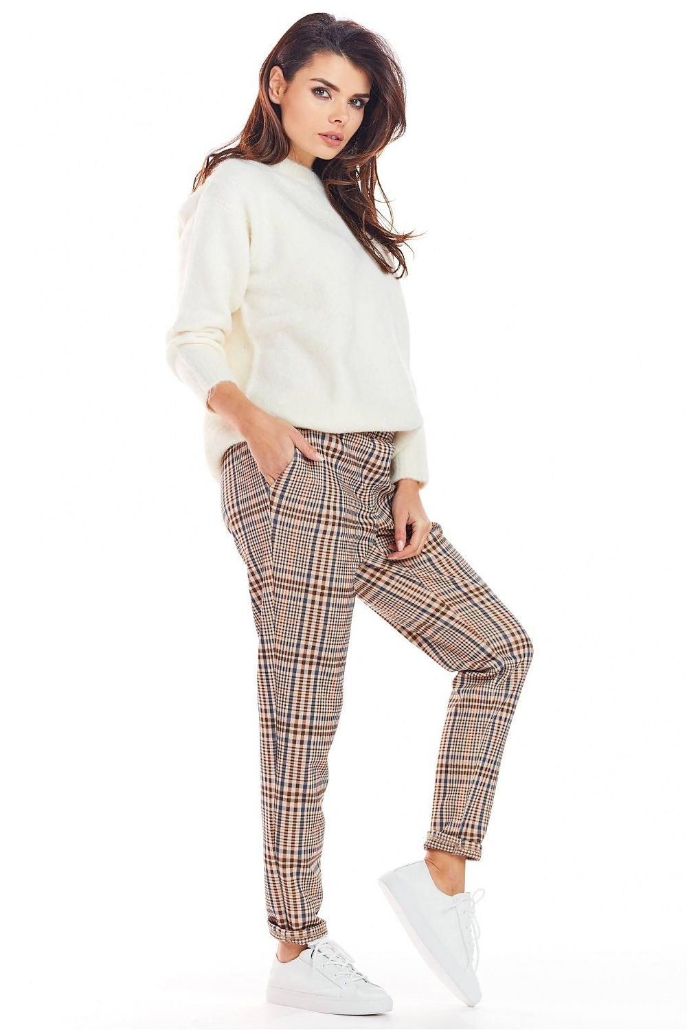 Pantaloni de damă model 148986 awama