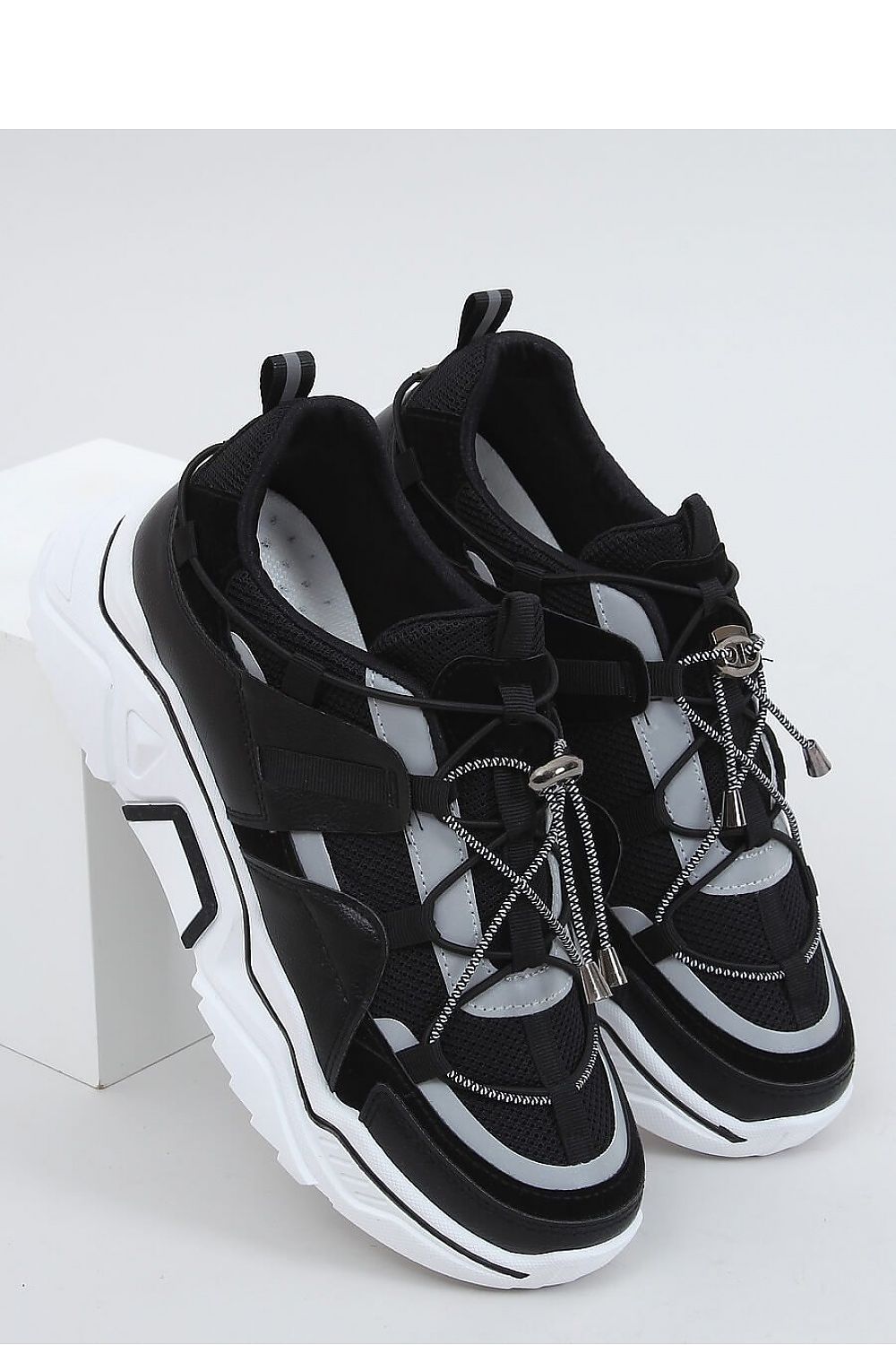  Pantofi de sport model 153135 Inello 