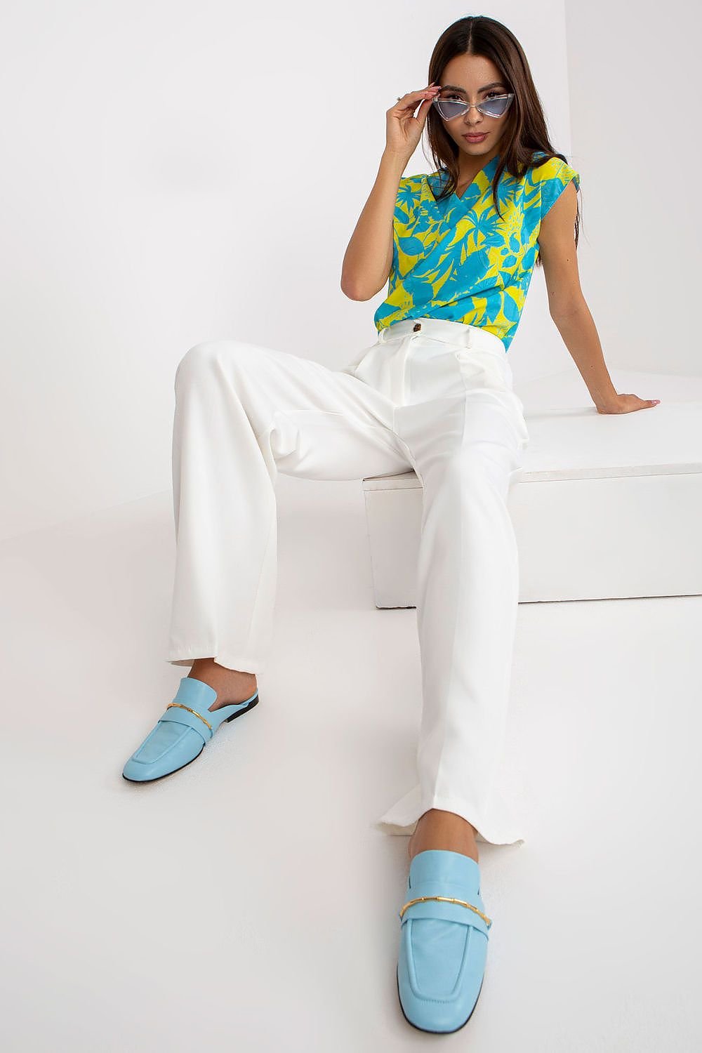 Pantaloni de damă model 181351 Italy Moda