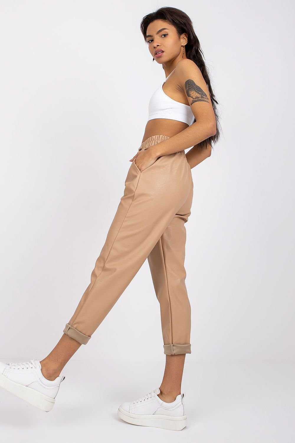 Pantaloni de damă model 167381 Italy Moda