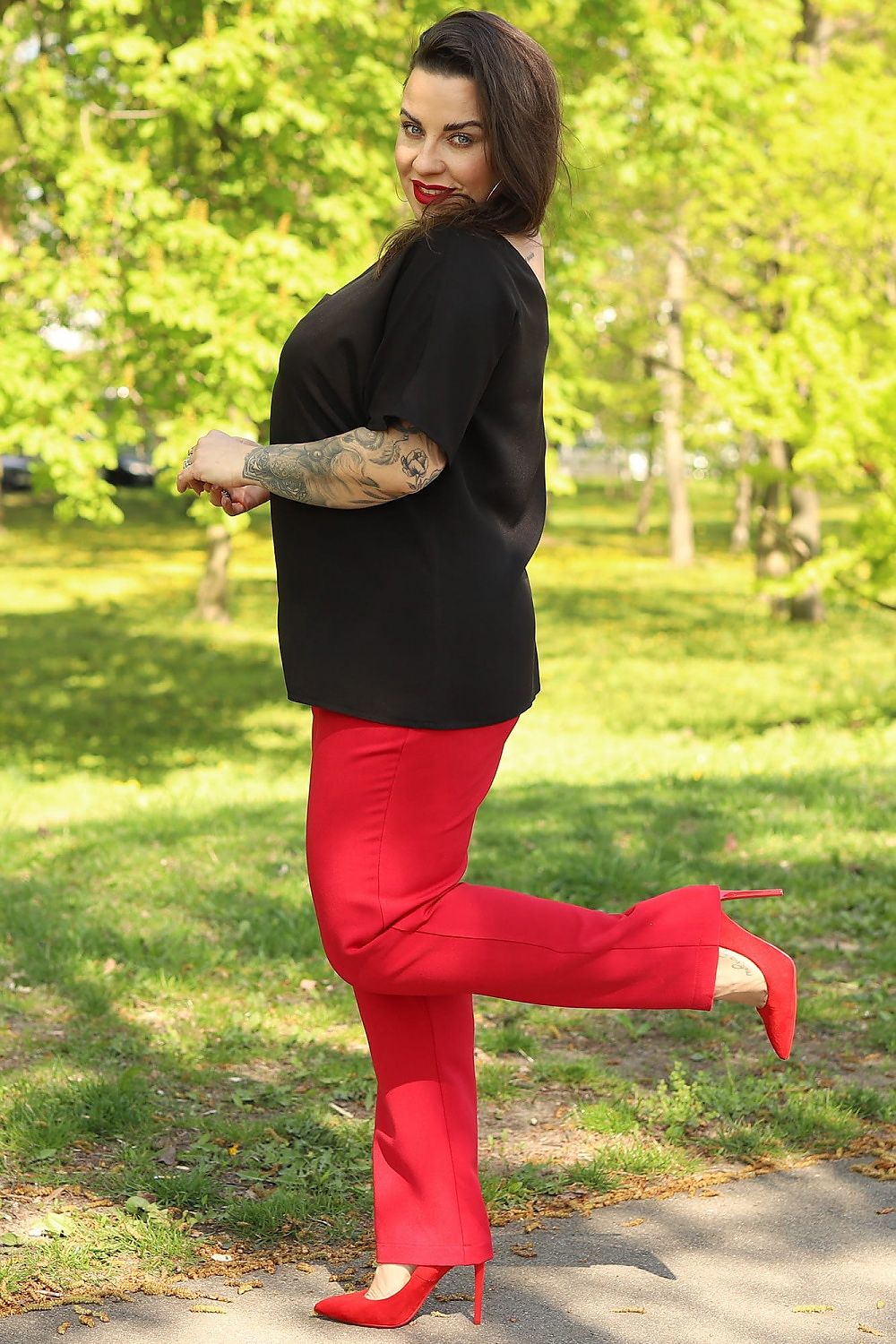 Bluza marime plus model 169140 Karko