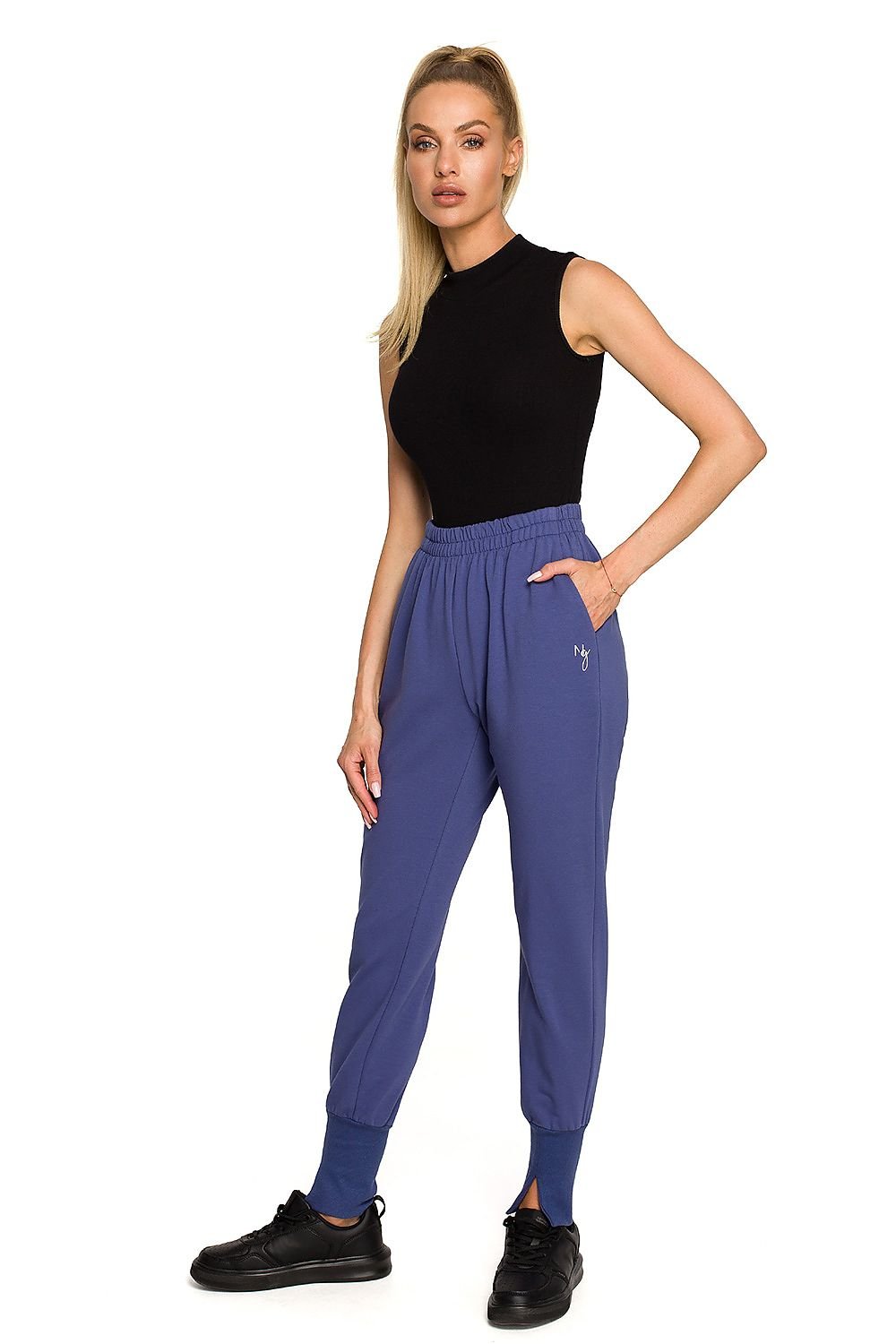 Pantaloni de trening model 169995 Moe