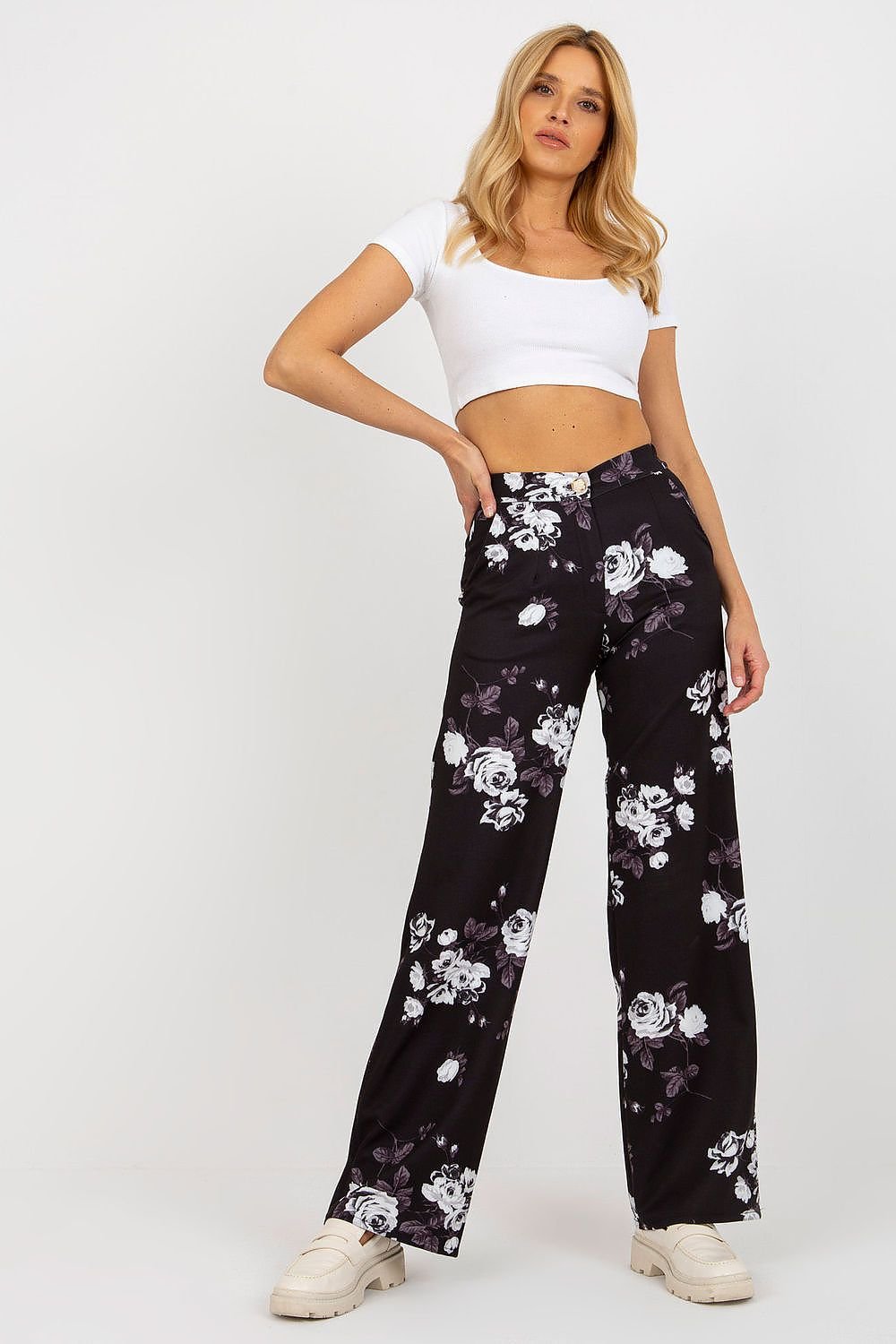 Pantaloni de damă model 175966 Lakerta