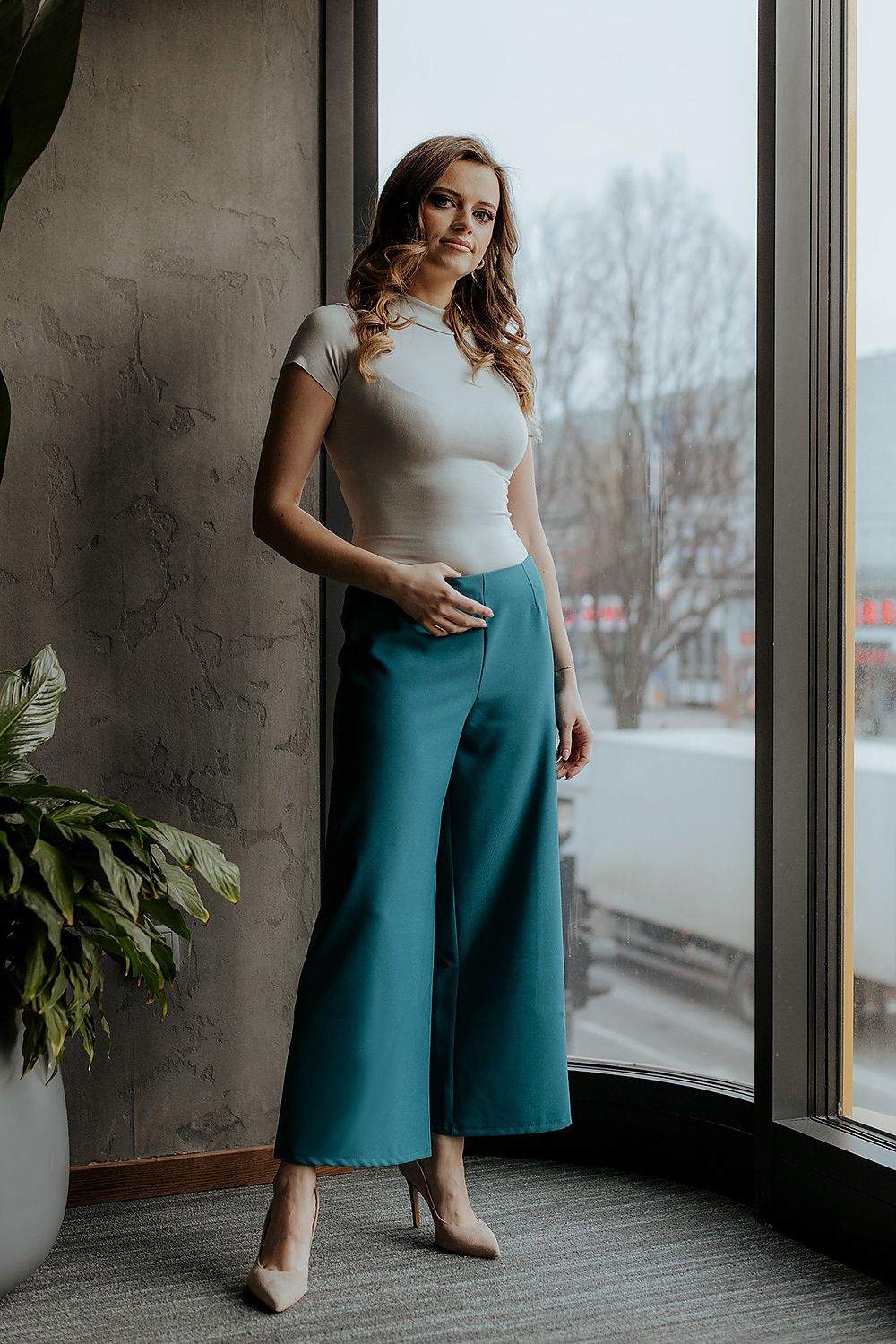 Pantaloni de damă model 176702 Tessita