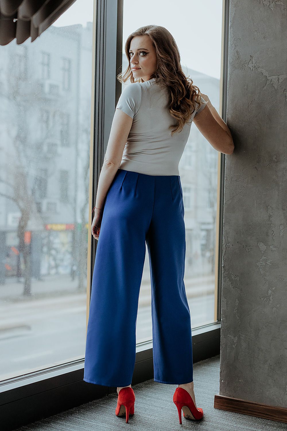 Pantaloni de damă model 176702 Tessita