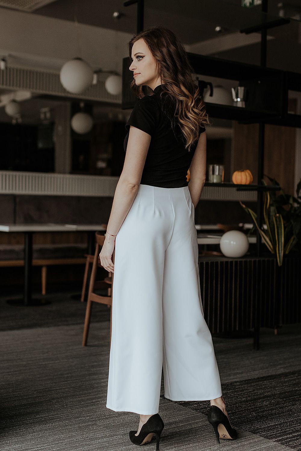 Pantaloni de damă model 176702 Tessita